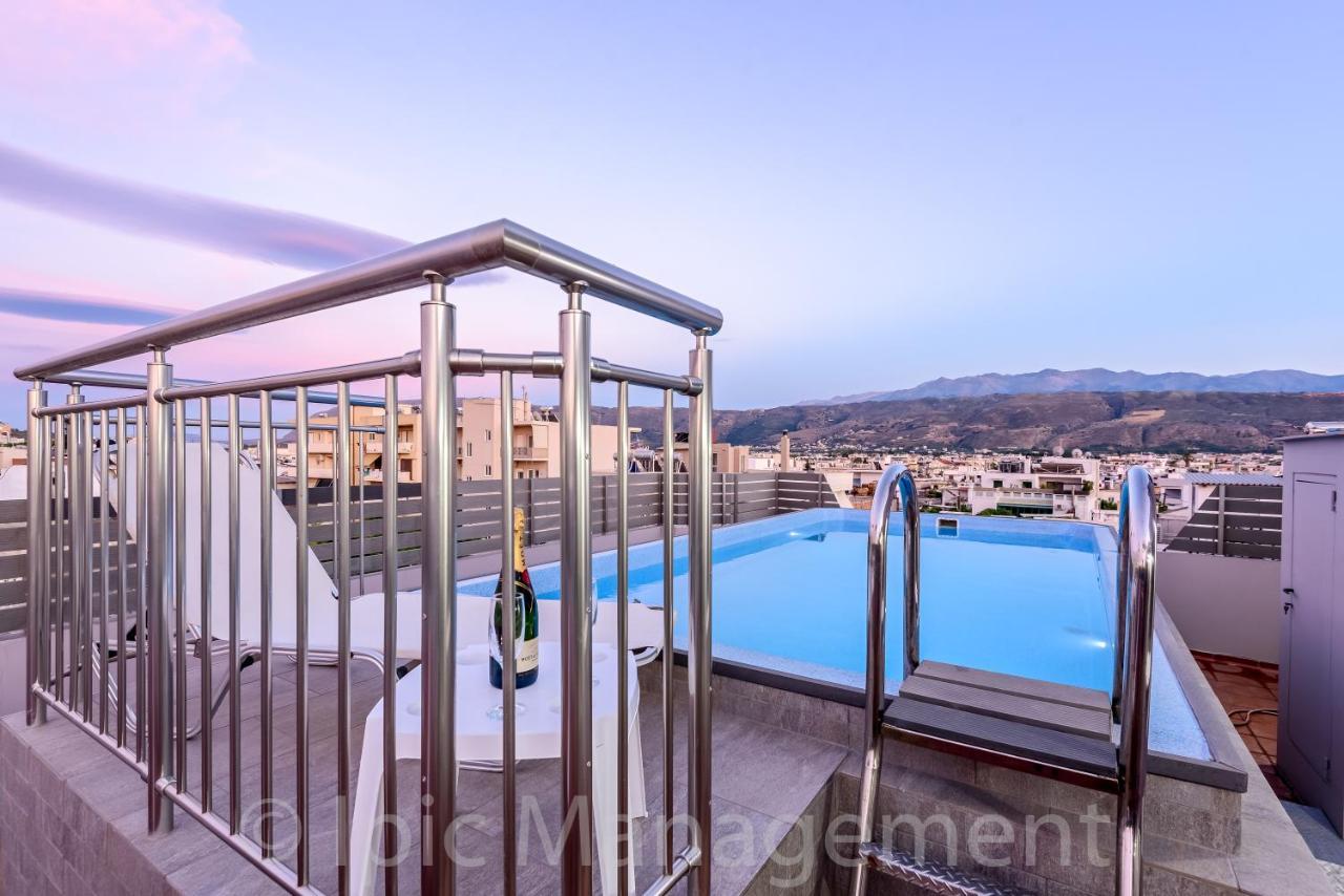 City Center Apartment With Rooftop Swimming Pool Hriszí Aktí Haniá Kültér fotó